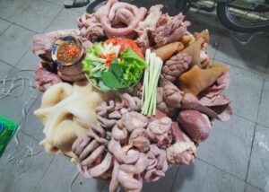 Lòng bò thập cẩm luộc sẵn